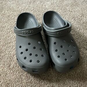 Dark Grey Crocs Men’s 10 Women’s 12